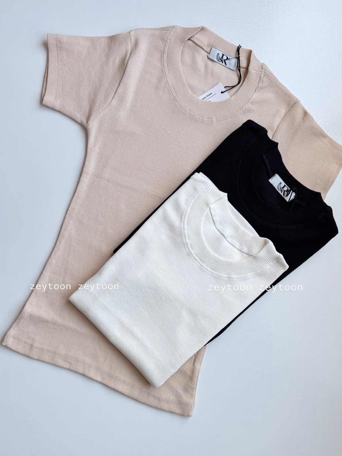 تیشرت بیسیک روناک