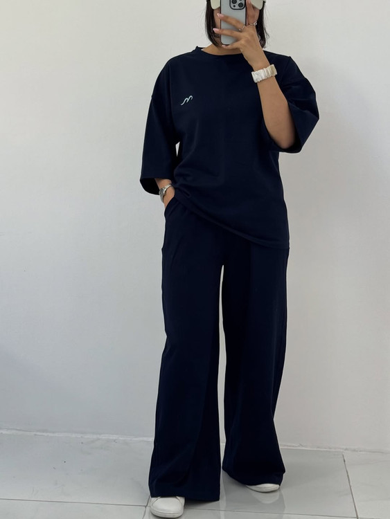 تیشرت باکسی سورمه ای