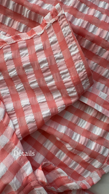 چهارخونه صورتی